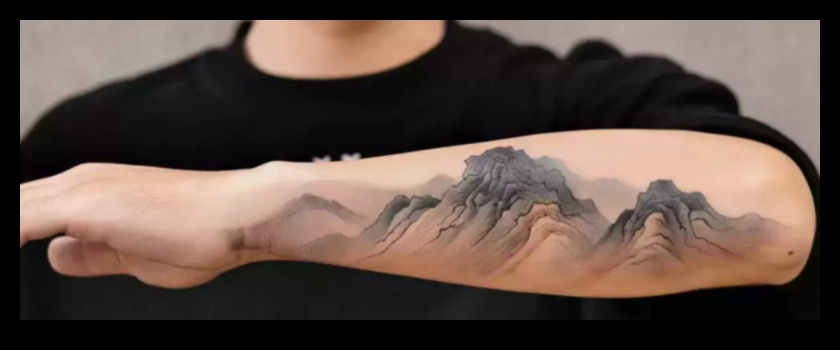 Tintes saplūšana: navigācija nepārtraukti mainīgajā tetovējumu ainavā