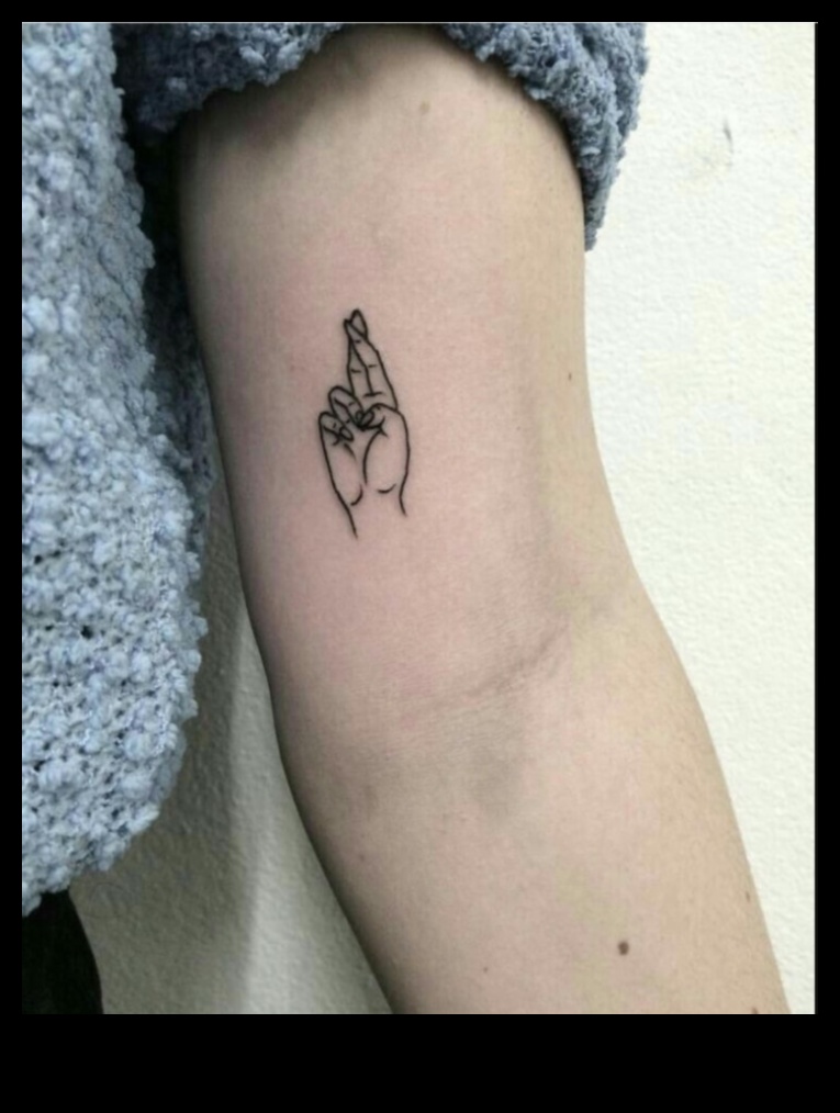 Nelieli triumfi: smalkās minimālisma tintes valdzinājums