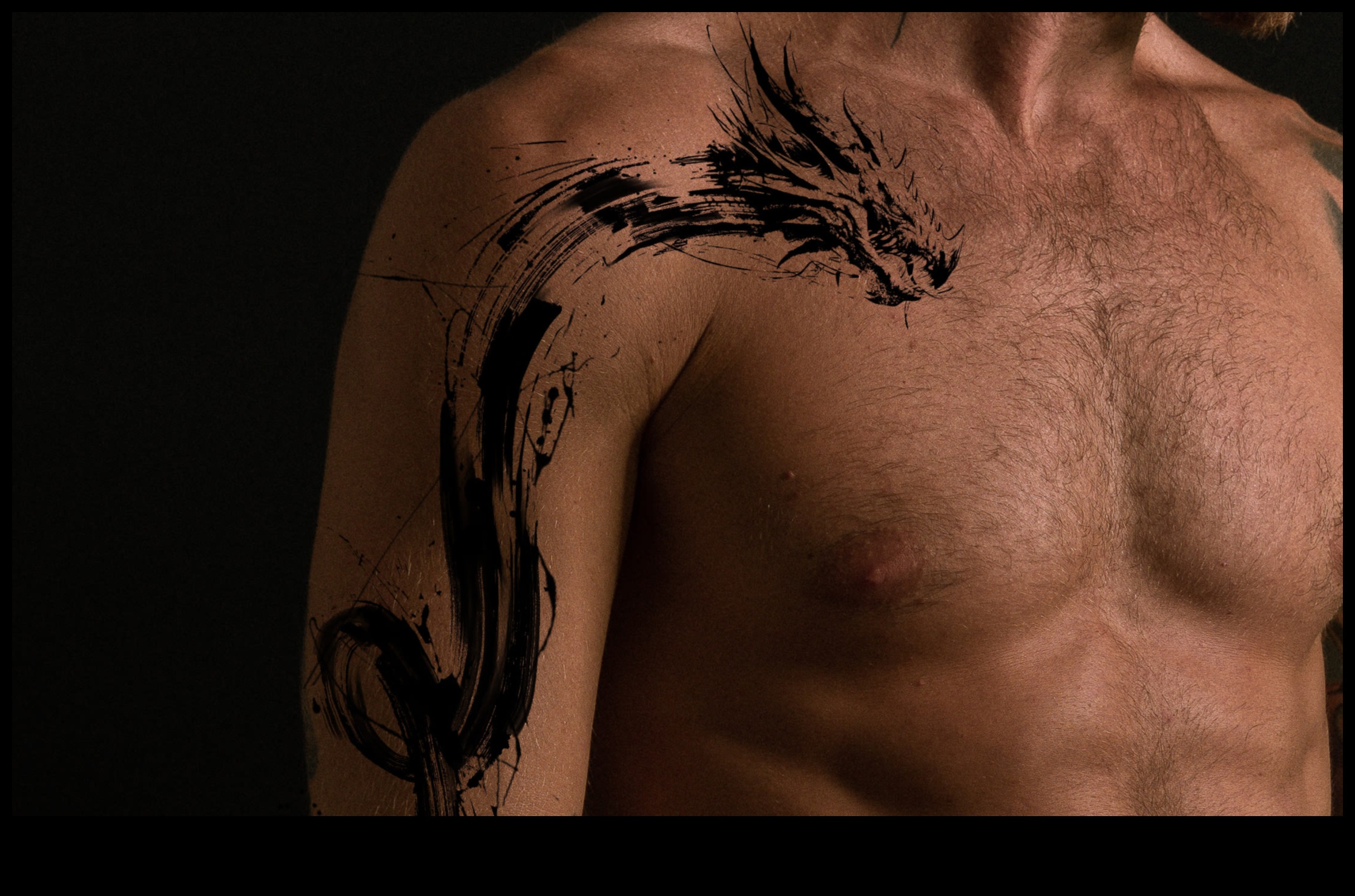 Drosmīgi otas triepieni: meistarīga meistarība Epic Back Tattoo Chronicles